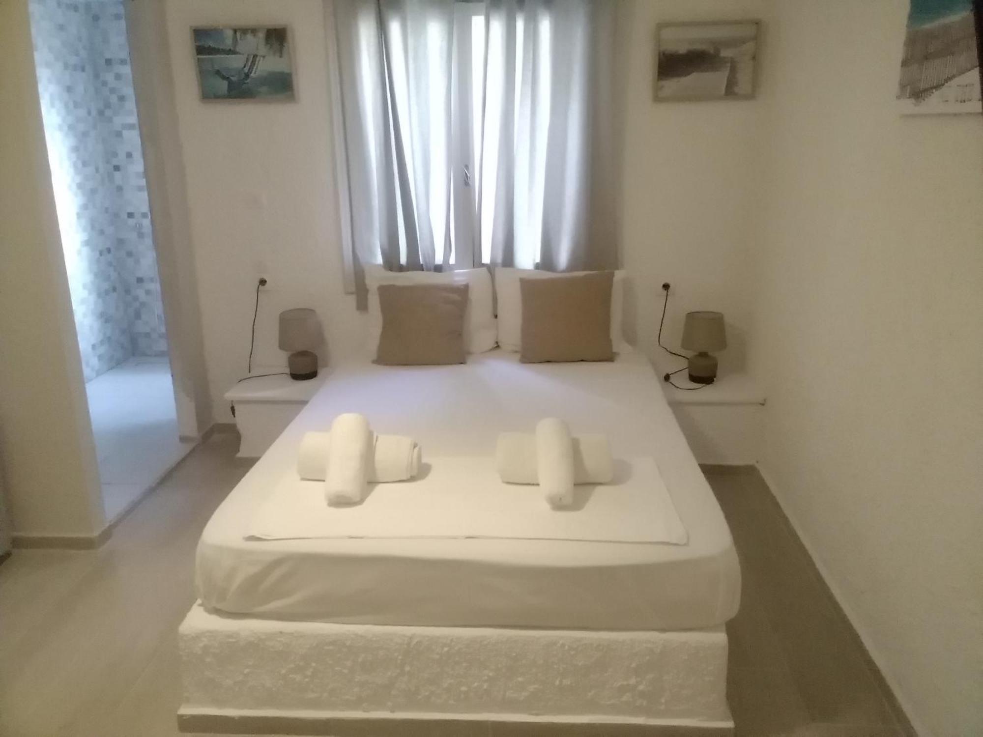 President Guest House Keratókambosz Kültér fotó